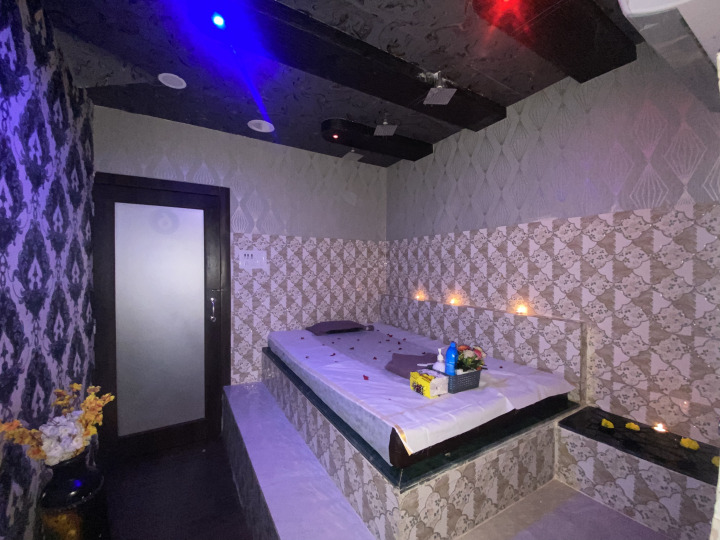 Mroccan hammam in vile parle