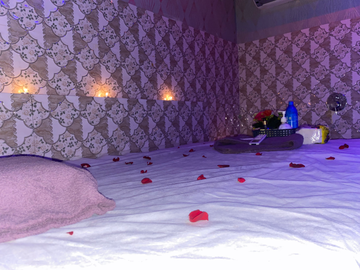 Balinese Massage spa in vile parle